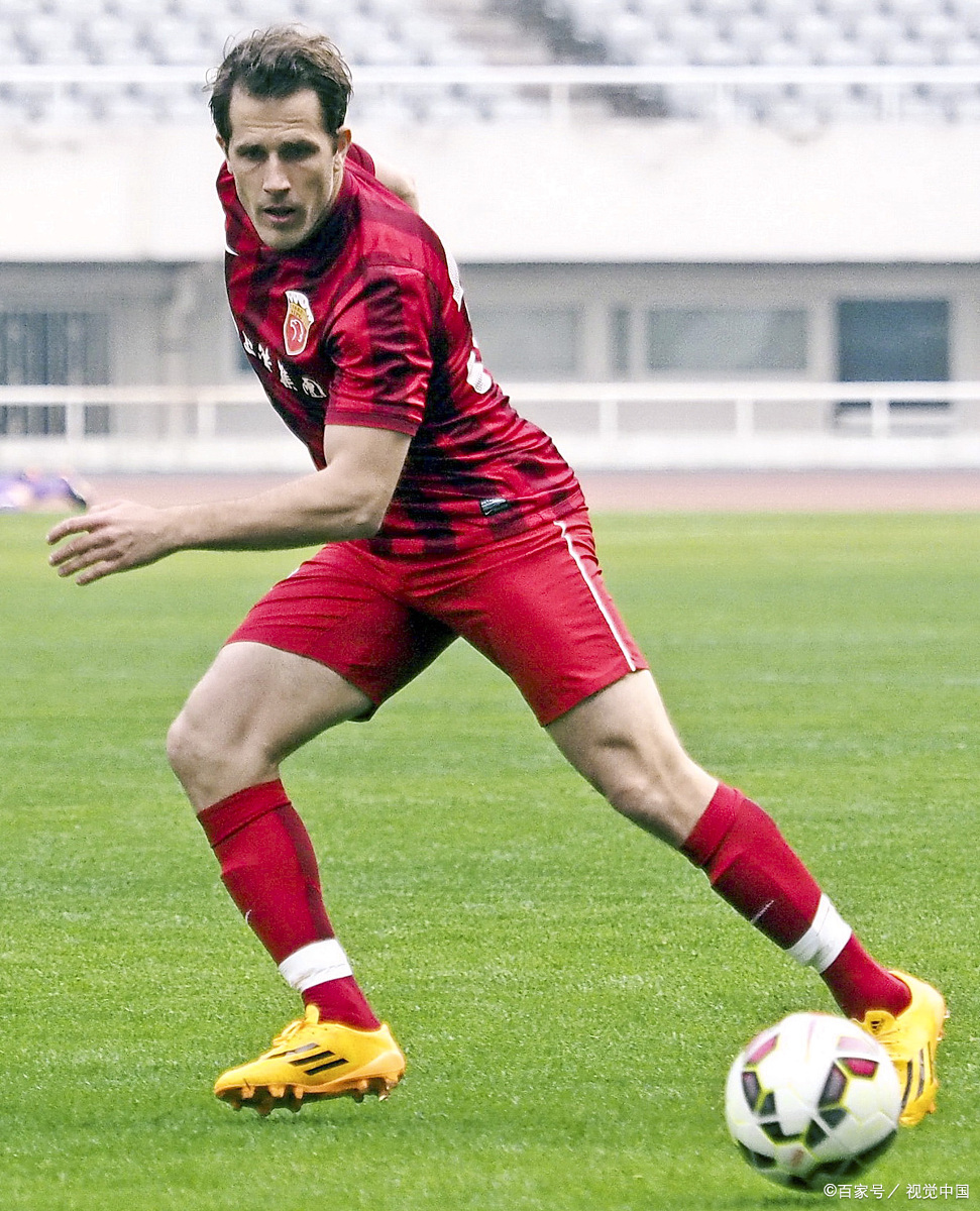 清晨门兴格拉德巴赫备战意大利杯，造点机会细节曝光，更衣室稳定，高层口径保持一致(不来梅vs门兴格拉德巴赫直播在线看)