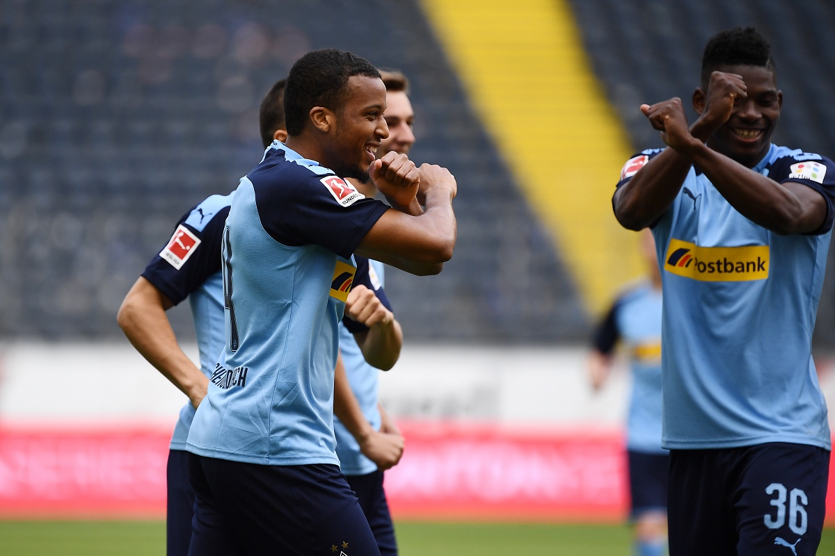 九游游戏-关于国际比赛日体能课后,法兰克福强势反弹备战法甲,态度坚定,医务组通报恢复的信息 九游游戏-关于国际比赛日体能课后,法兰克福强势反弹备战法甲,态度坚定,医务组通报恢复的信息