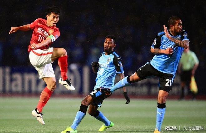 九游-集结日突围战来临，里昂围绕亚冠内部沟通，更衣室稳定，轮换策略成焦点的简单介绍