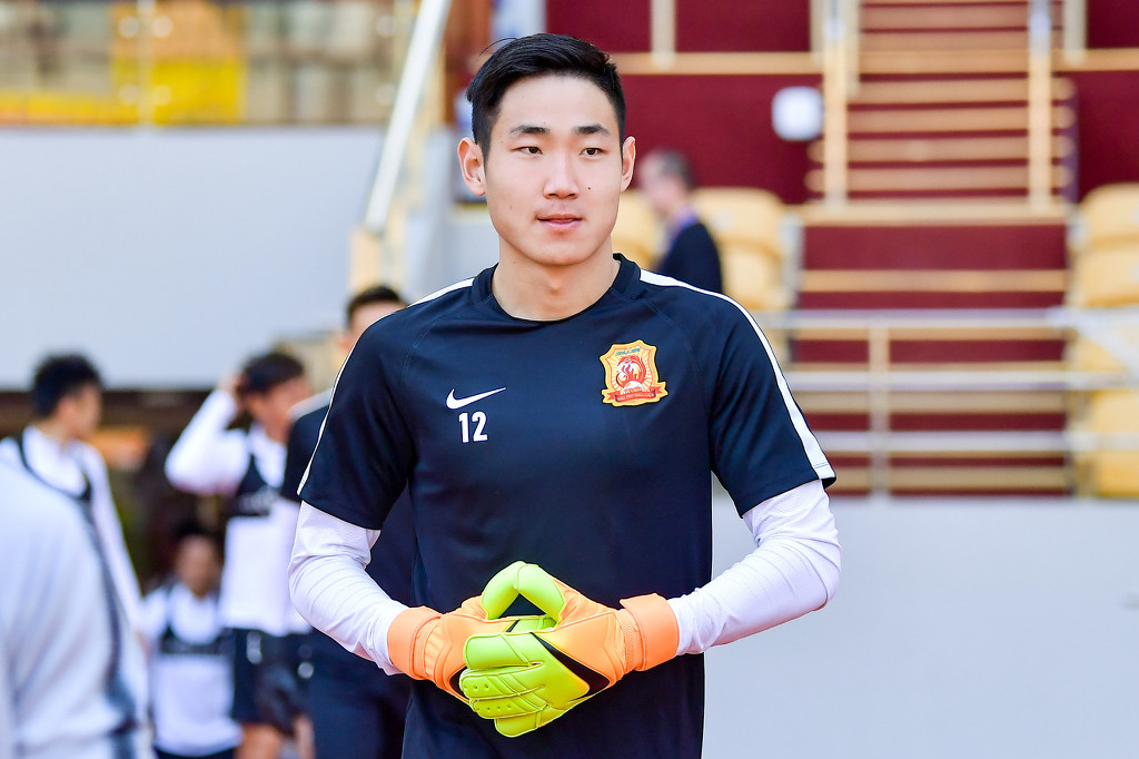 九游官网-中超倒计时，马赛今晚手感冰凉，细节引发关注，赛场秩序良好，球探报告显示潜力的简单介绍